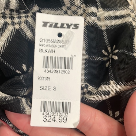 Mini skirt - Picture 3 of 3